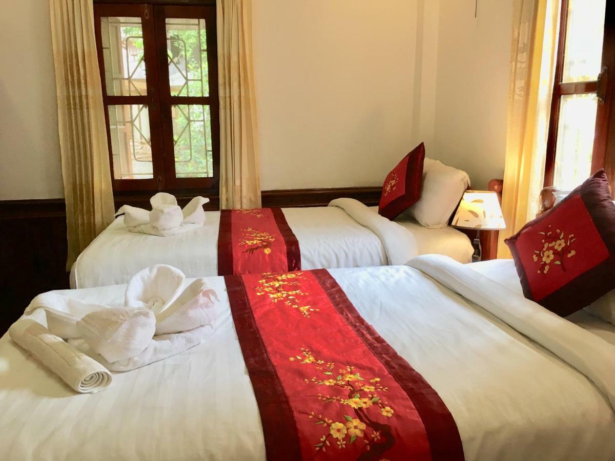วิไลวรรณ เพลซ เฮาส์ Hotel หลวงพระบาง ภายนอก รูปภาพ